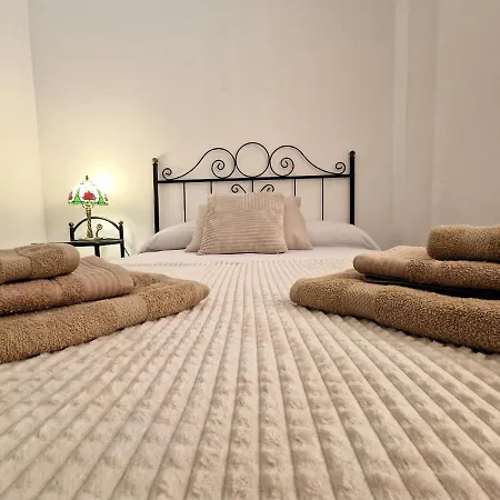 Ds Realejo-casco Historico Con Aparcamiento Cordoue